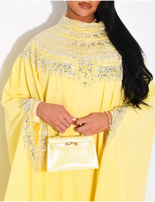 ABAYA EN MOUSSELINE ORNÉE DE STRASS JAUNE